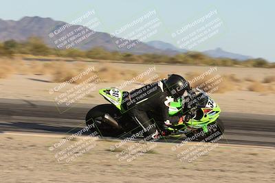 media/Nov-02-2025-CVMA (Sun) [[337aff29ab]]/Race 18-Supersport Middleweight/